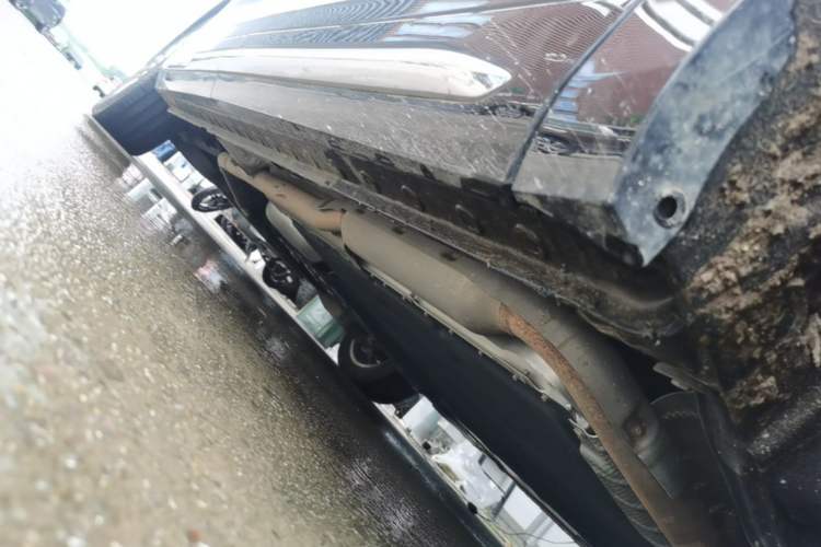 Used Wey Gaoshan 2025 Four-Wheel Drive Alpine 8 Right Side Sill