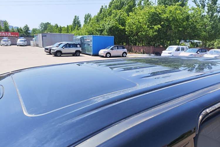 Used Wey Gaoshan 2025 Model Four-Wheel Drive Gao Shan 7 Roof