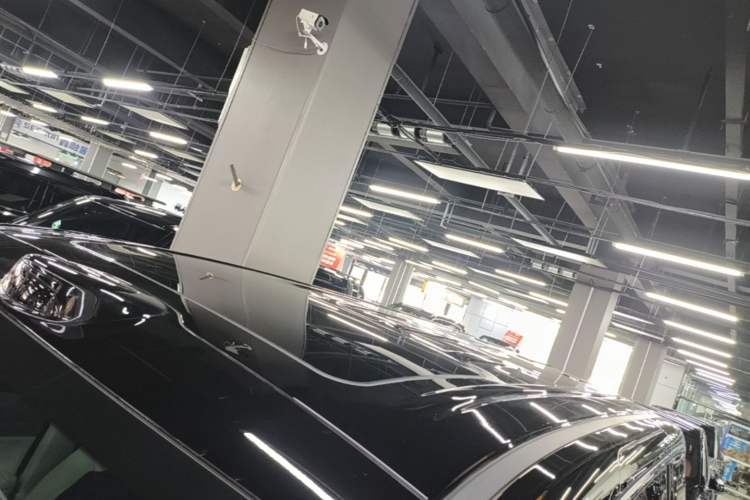 Used Wey Gaoshan 2025 Four-Wheel Drive Alpine 8 Roof