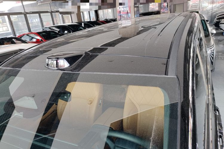 Used Wey Gaoshan 2025 Model Four-Wheel Drive Gao Shan 7 Roof