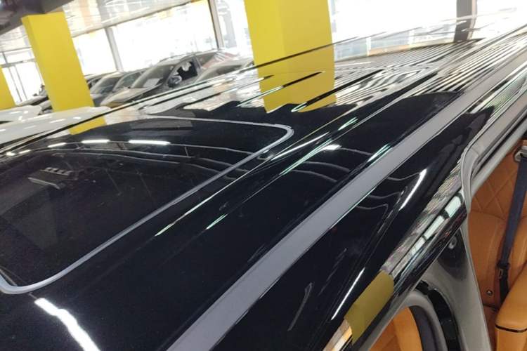 Used Wey Gaoshan 2025 Four-Wheel Drive Alpine 8 Roof