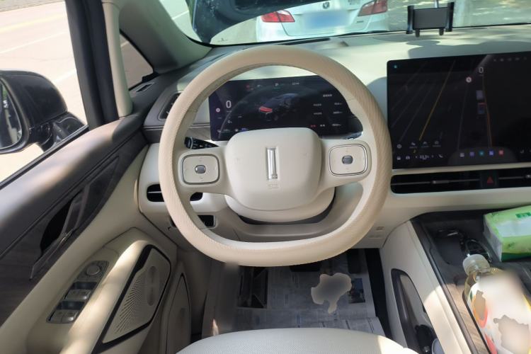 Used Wey Gaoshan 2025 Model Four-Wheel Drive Gao Shan 7 Steering Wheel