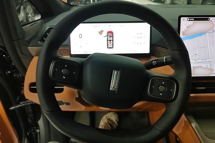 Used Wey Gaoshan 2025 Four-Wheel Drive Alpine 8 Steering Wheel