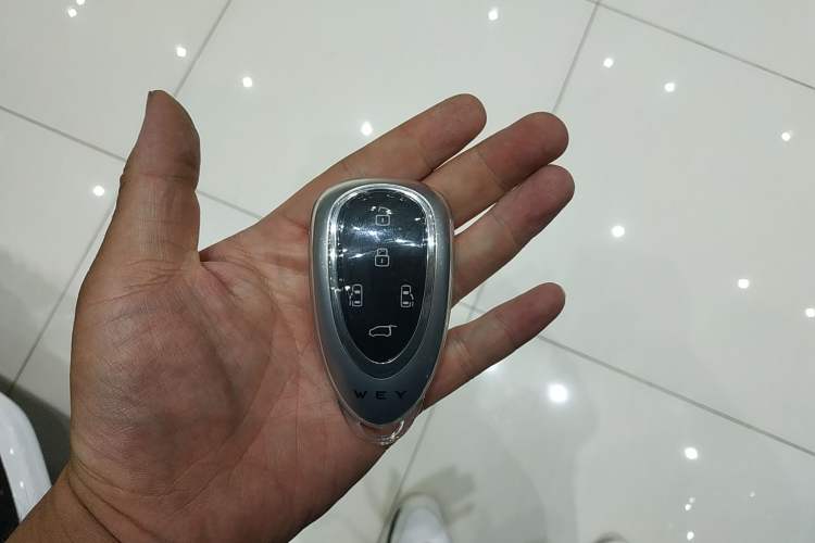 Used Wey Gaoshan 2025 Four-Wheel Drive Alpine 9 Vehicle Key