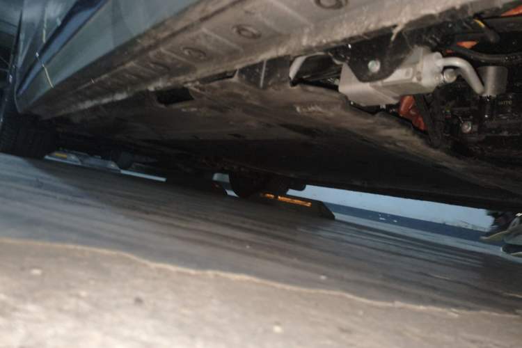 Used Wey Gaoshan 2025 Four-Wheel Drive Alpine 8 Chassis Rear Left
