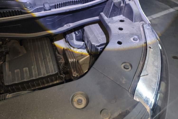 Used Wey Gaoshan 2025 Four-Wheel Drive Alpine 8 Engine Bay Left
