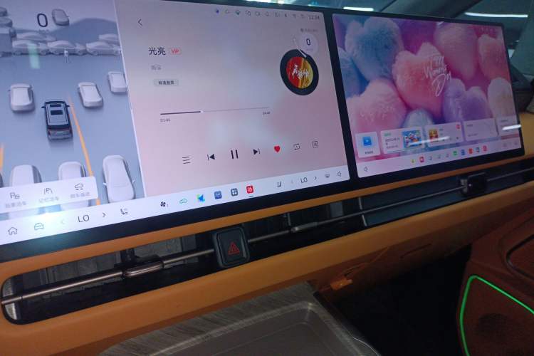 Used Wey Gaoshan 2025 Four-Wheel Drive Alpine 8 Audio And AC Panel