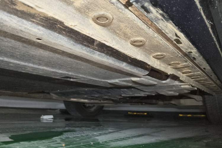 Used Wey Gaoshan 2025 Four-Wheel Drive Alpine 8 Chassis Rear Left