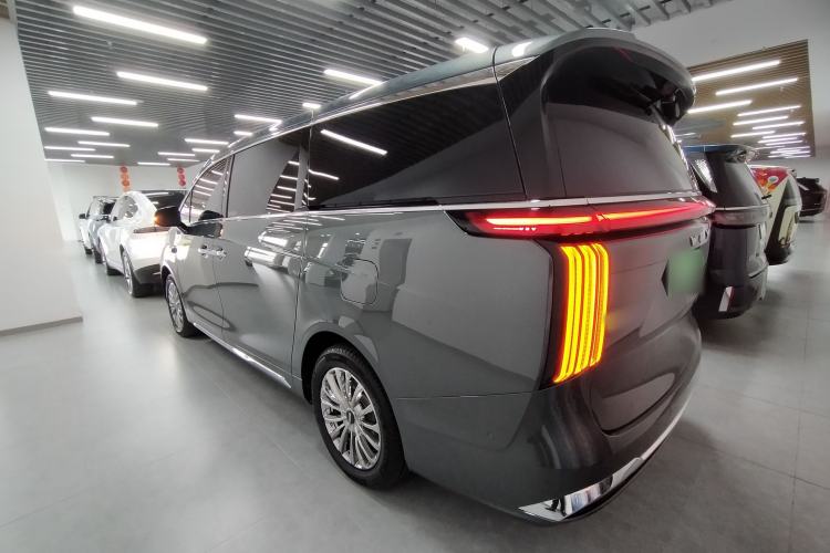 Used Wey Gaoshan 2025 Four-Wheel Drive Alpine 8 Exterior 2