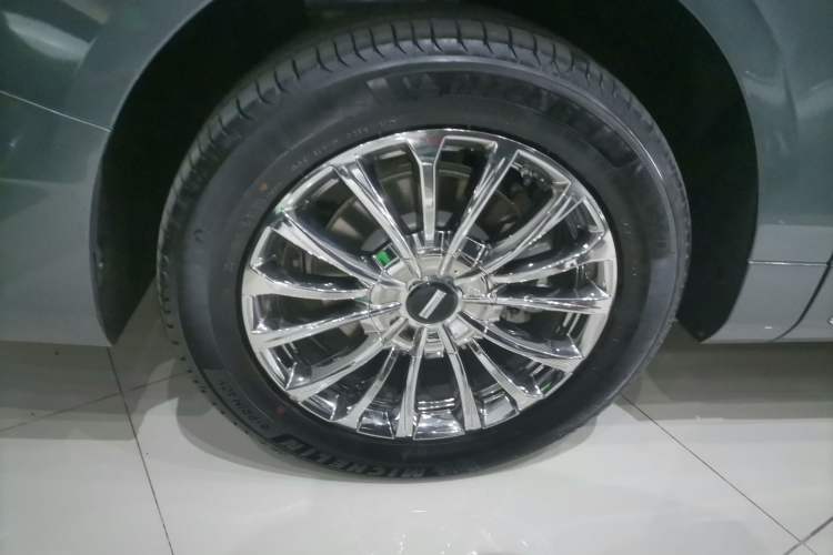 Used Wey Gaoshan 2025 Four-Wheel Drive Alpine 8 Exterior 8