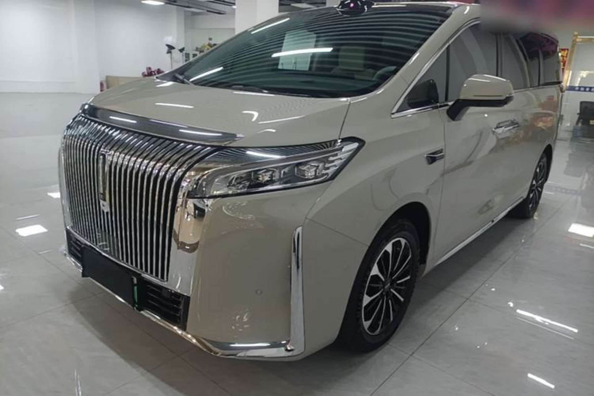 Used Wey Gaoshan 2025 Model Four-Wheel Drive Gao Shan 7 Front Left 45 Deg