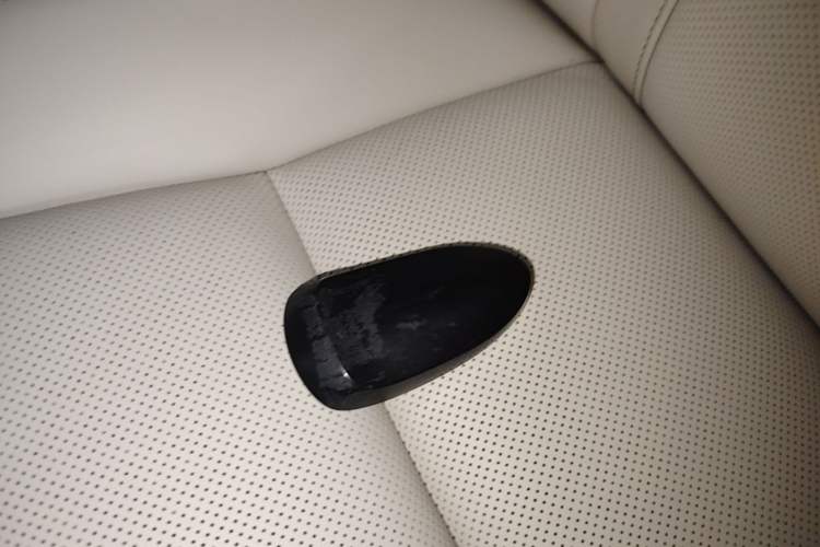 Used Wey Gaoshan 2025 Four-Wheel Drive Alpine 8 Interior 1