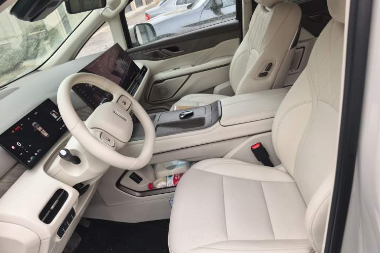 Used Wey Gaoshan 2025 Model Four-Wheel Drive Gao Shan 7 Left Front Seat