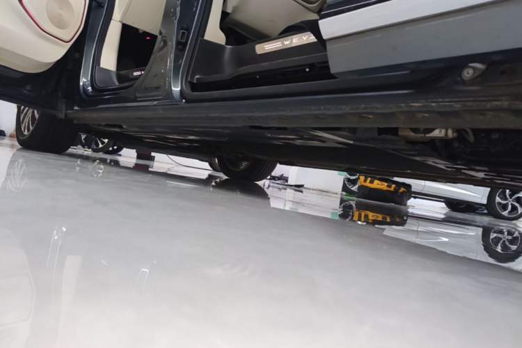 Used Wey Gaoshan 2025 Four-Wheel Drive Alpine 8 Left Side Sill