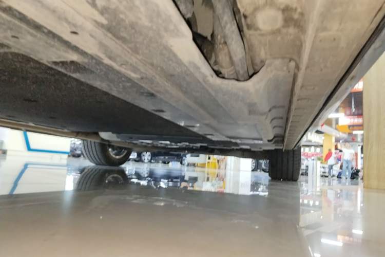 Used Wey Gaoshan 2025 Four-Wheel Drive Alpine 8 Left Side Sill