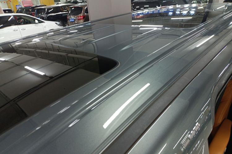 Used Wey Gaoshan 2025 Four-Wheel Drive Alpine 8 Roof