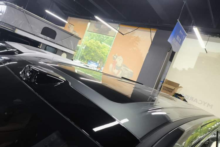 Used Wey Gaoshan 2025 Four-Wheel Drive Alpine 8 Roof