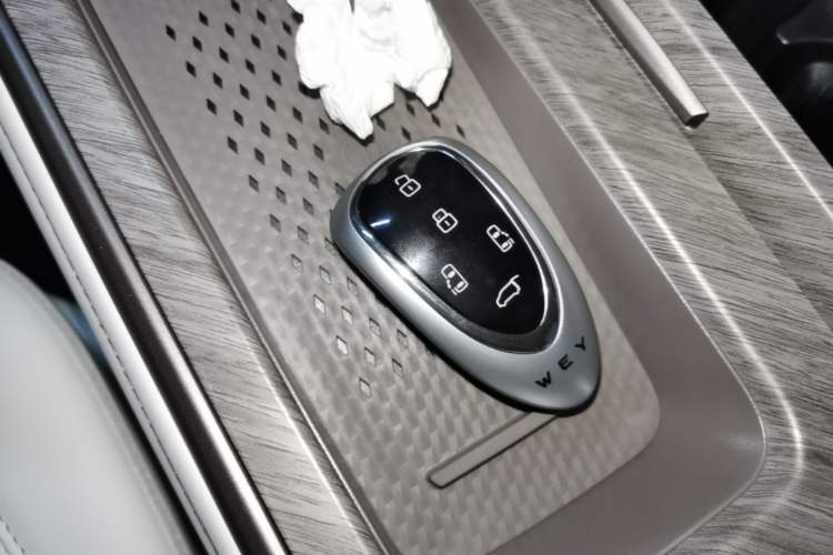 Used Wey Gaoshan 2025 Four-Wheel Drive Alpine 8 Vehicle Key