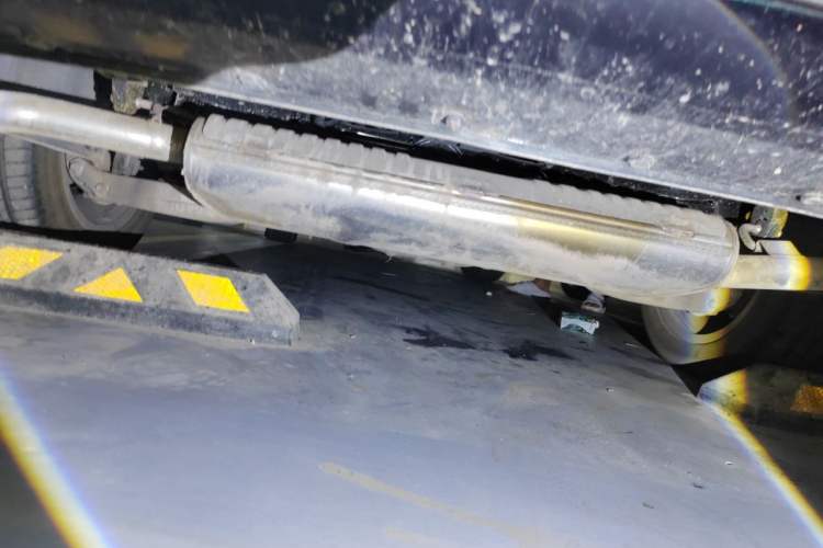 Used Wey Gaoshan 2025 Four-Wheel Drive Alpine 9 Chassis Rear