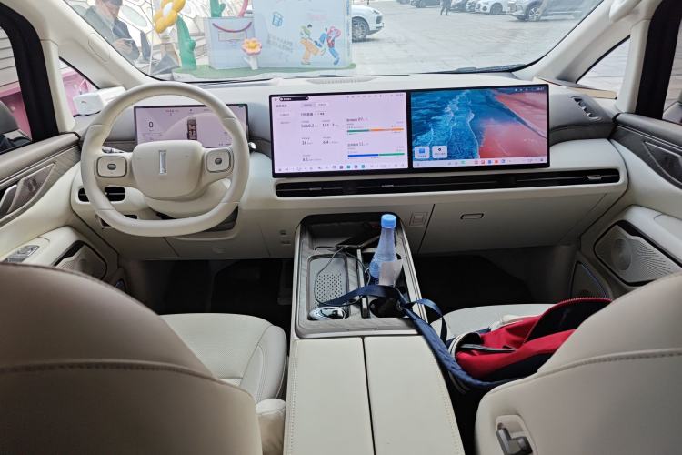 Used Wey Gaoshan 2025 Model Four-Wheel Drive Gao Shan 7 Center Console