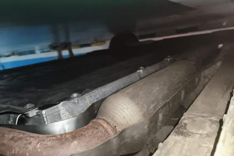 Used Wey Gaoshan 2025 Four-Wheel Drive Alpine 8 Chassis Front Right