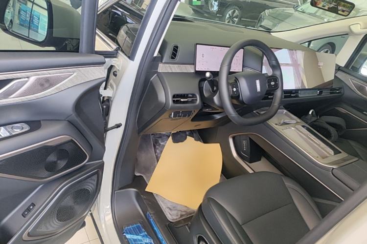 Used Wey Gaoshan 2025 Model Four-Wheel Drive Gao Shan 7 Driver Seat