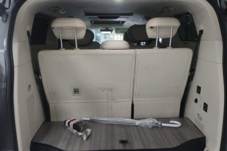 Used Wey Gaoshan 2025 Four-Wheel Drive Alpine 8 Trunk