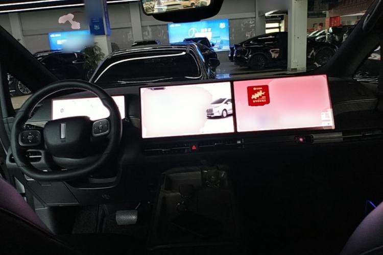 Used Wey Gaoshan 2025 Model Four-Wheel Drive Gao Shan 7 Center Console