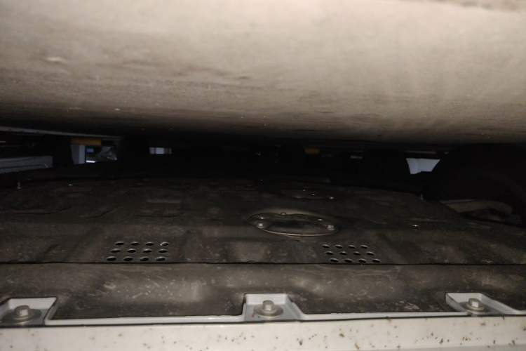 Used Wey Gaoshan 2025 Model Four-Wheel Drive Gao Shan 7 Chassis Front