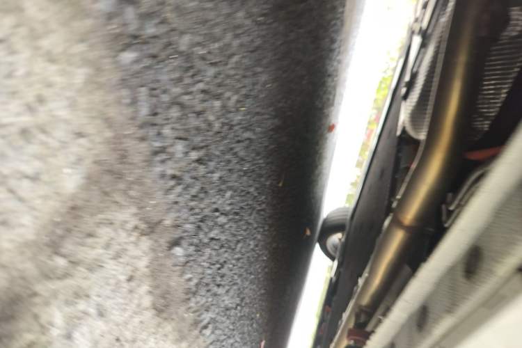 Used Wey Gaoshan 2025 Four-Wheel Drive Alpine 8 Chassis Rear Right