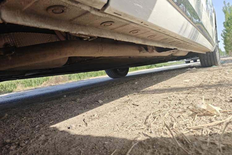 Used Wey Gaoshan 2025 Four-Wheel Drive Alpine 8 Chassis Rear Right