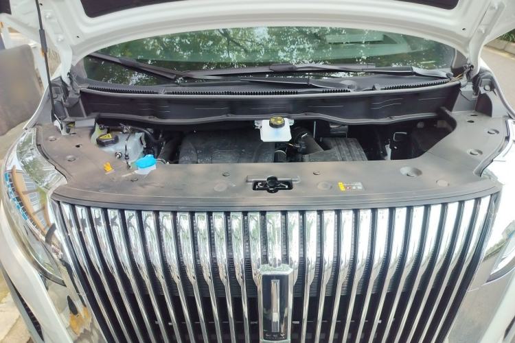 Used Wey Gaoshan 2025 Four-Wheel Drive Alpine 8 Engine Bay