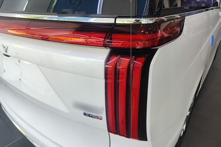 Used Wey Gaoshan 2025 Four-Wheel Drive Alpine 8 Exterior 3