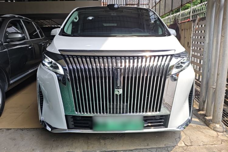 Used Wey Gaoshan 2025 Four-Wheel Drive Alpine 8 Front