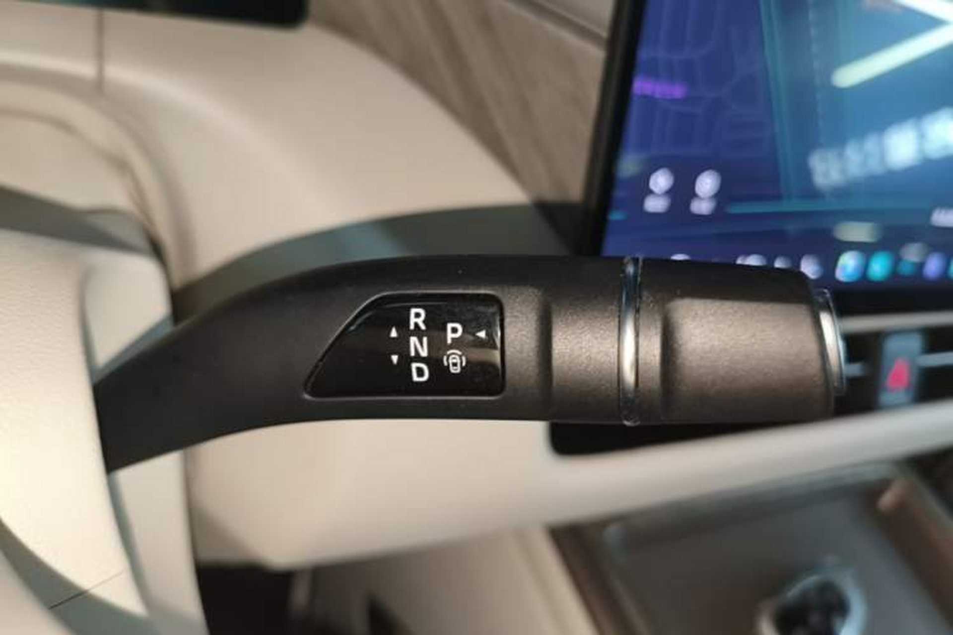 Used Wey Gaoshan 2025 Four-Wheel Drive Alpine 8 Gear Lever