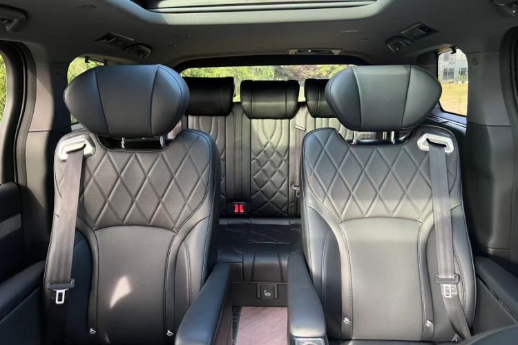 Used Wey Gaoshan 2025 Model Four-Wheel Drive Gao Shan 7 Interior 6