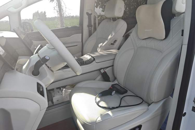 Used Wey Gaoshan 2025 Four-Wheel Drive Alpine 8 Left Front Seat