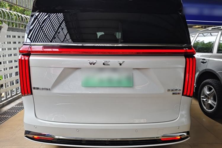 Used Wey Gaoshan 2025 Four-Wheel Drive Alpine 8 Rear