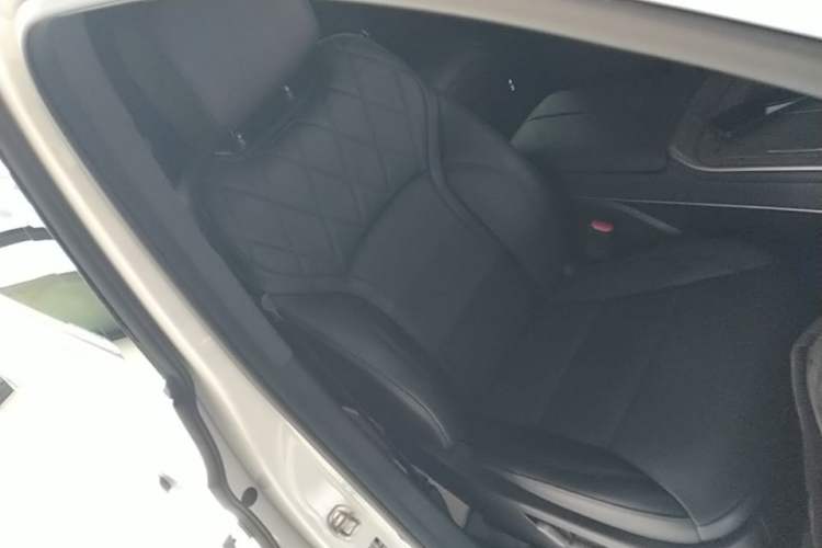 Used Wey Gaoshan 2025 Model Four-Wheel Drive Gao Shan 7 Right Front Seat