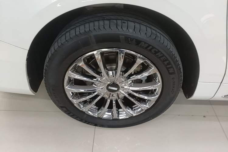 Used Wey Gaoshan 2025 Four-Wheel Drive Alpine 8 Right Rear Wheel Hub