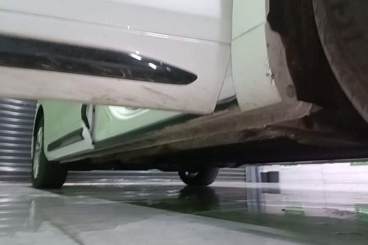 Used Wey Gaoshan 2025 Four-Wheel Drive Alpine 8 Right Side Sill