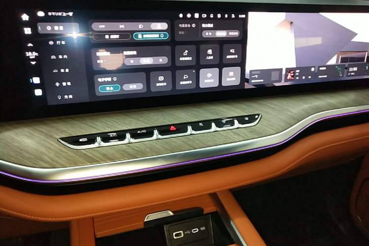 Used Wey Lanshan 2023 Four-Wheel Drive Ultra-Long Range Version Audio And AC Panel