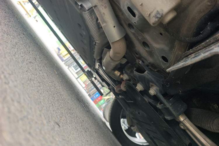 Used Wey Lanshan 2023 Four-Wheel Drive Ultra-Long Range Version Chassis Front Right