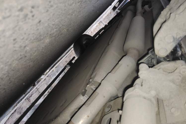 Used Wey Lanshan 2023 Four-Wheel Drive Ultra-Long Range Version Chassis Front Right