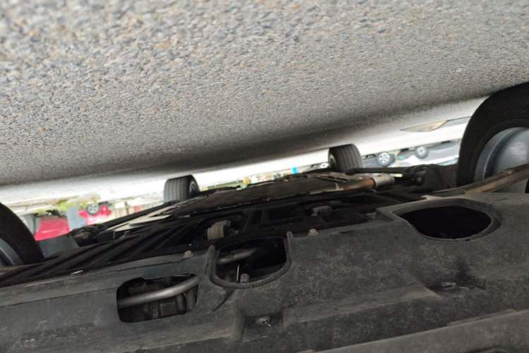 Used Wey Lanshan 2023 Four-Wheel Drive Ultra-Long Range Version Chassis Front