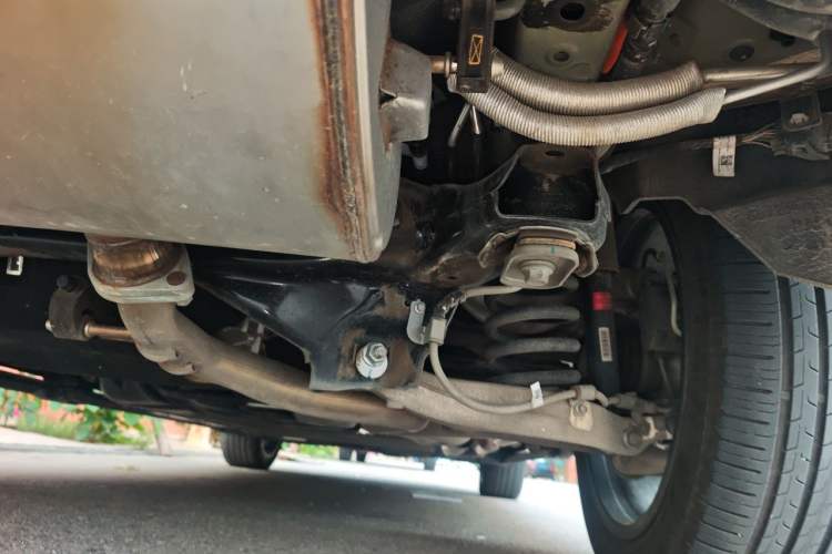 Used Wey Lanshan 2023 Four-Wheel Drive Ultra-Long Range Version Chassis Rear Right