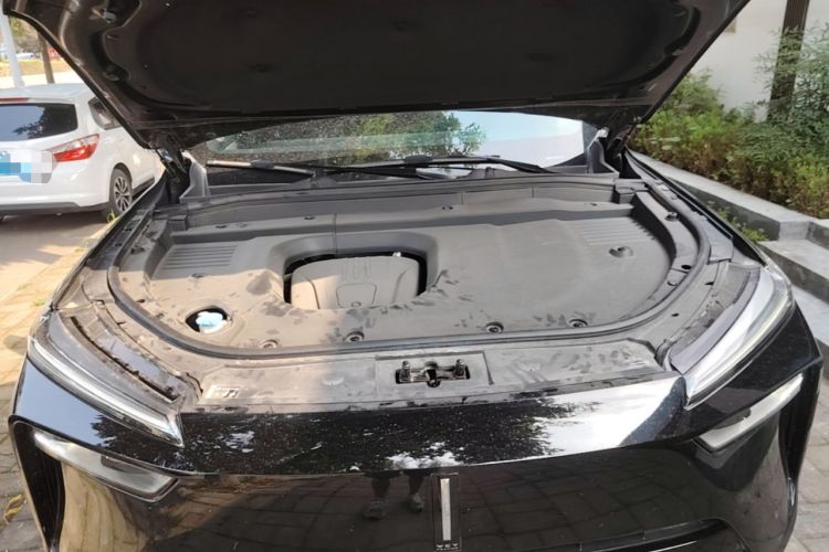 Used Wey Lanshan 2023 Four-Wheel Drive Ultra-Long Range Version Engine Bay