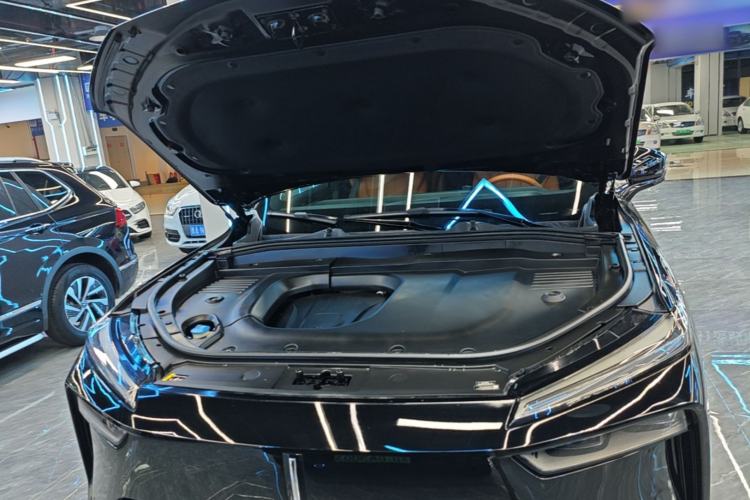 Used Wey Lanshan 2023 Four-Wheel Drive Ultra-Long Range Version Engine Bay