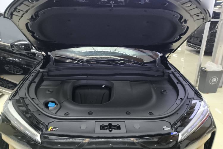 Used Wey Lanshan 2023 Four-Wheel Drive Ultra-Long Range Version Engine Bay
