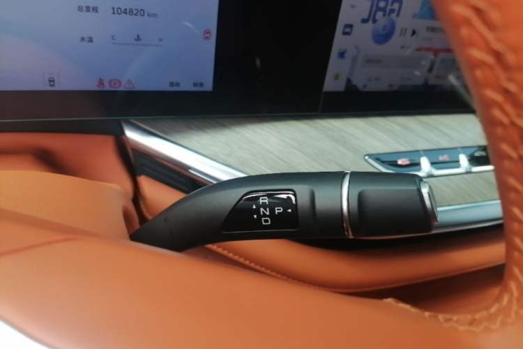 Used Wey Lanshan 2023 Four-Wheel Drive Ultra-Long Range Version Gear Lever